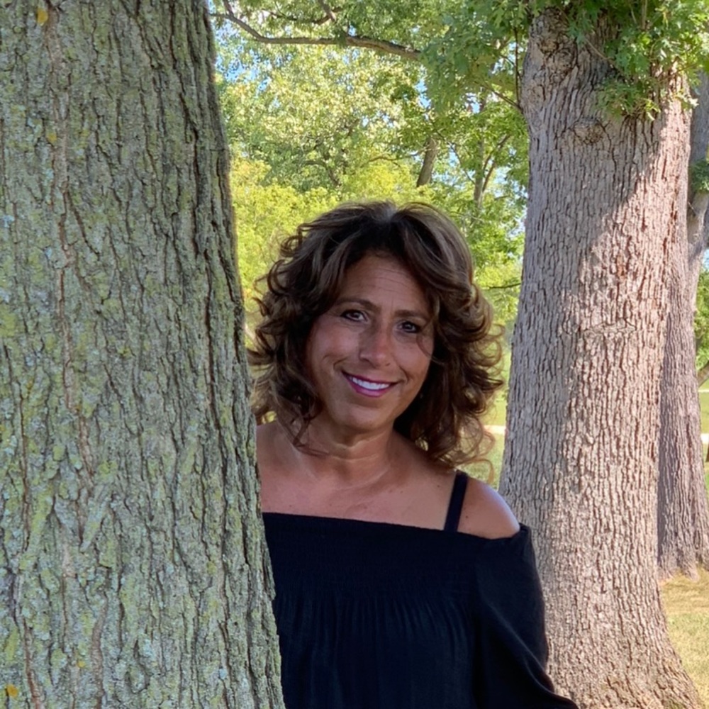 Meet your Posher, Debra